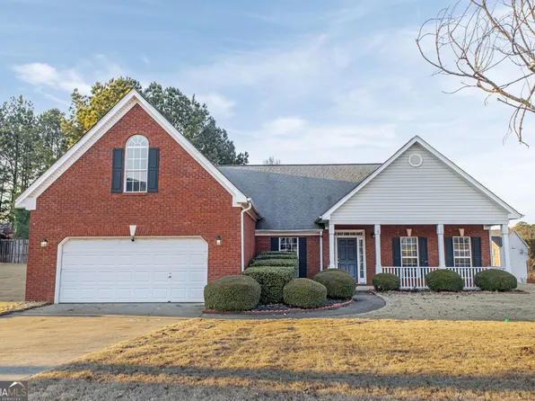 1932 Commons View Cir, Snellville, GA 30078