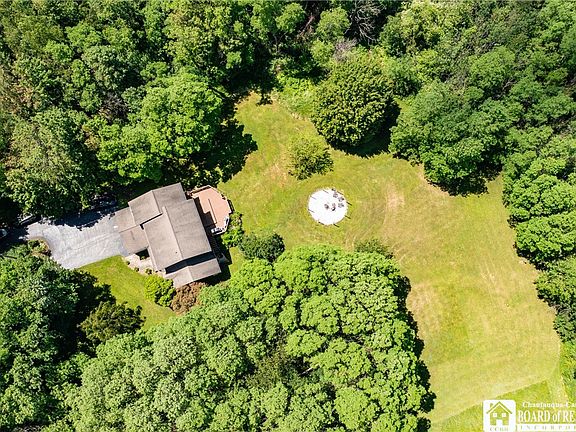 3rd image of 7570 Martin Wright Rd