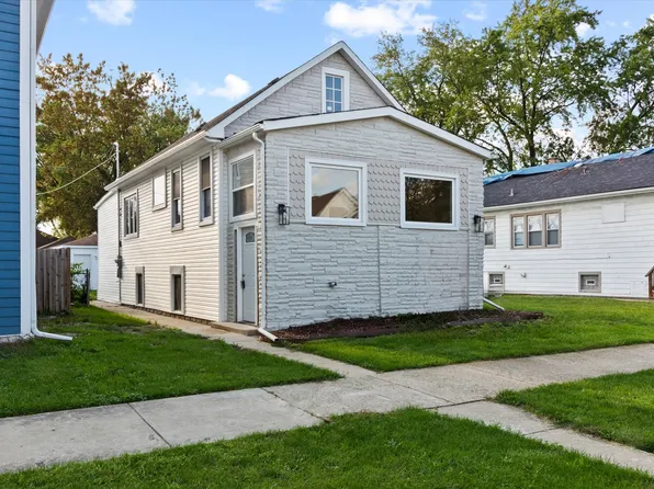 444 23rd Ave, Bellwood, IL 60104