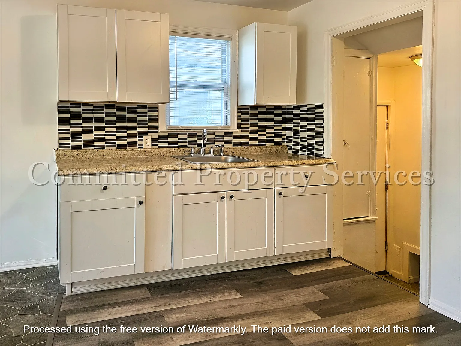 3 bed, 845 sqft, $1,300 — Photo 4