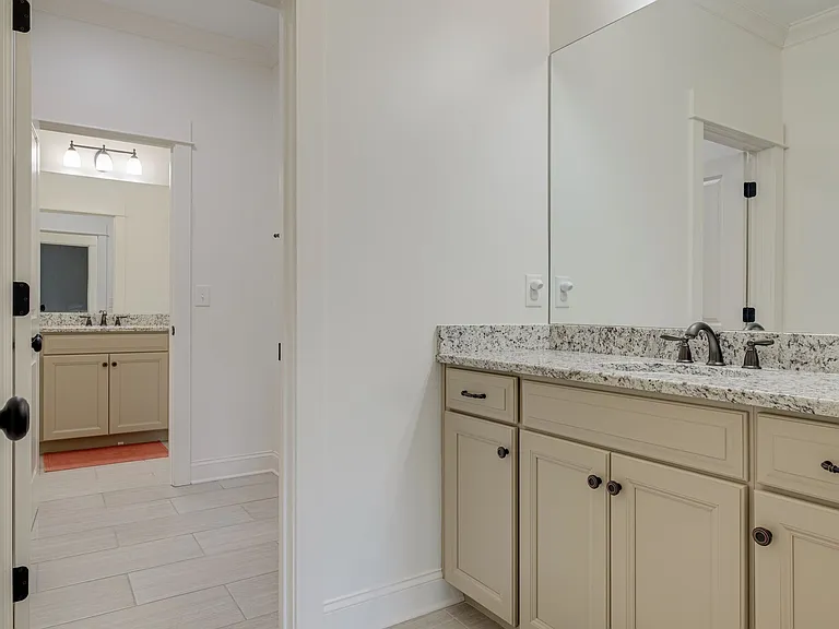 8231 Glover Dr — Photo 9