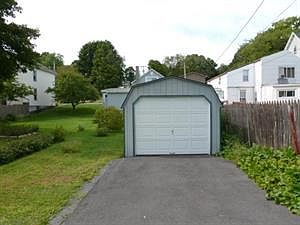 5th image of 36 Green St