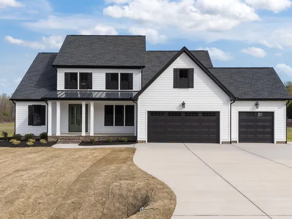 24 Lane Farms Way, Holly Springs, NC 27540