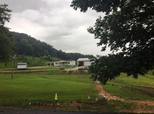 2158 Southfork Rd, Beattyville, KY 41311
