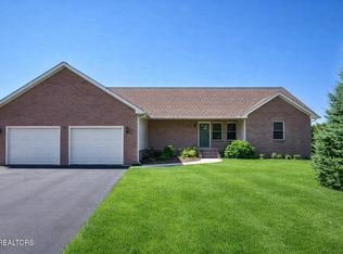 223 Roxbury Ct, Jefferson City, TN 37760