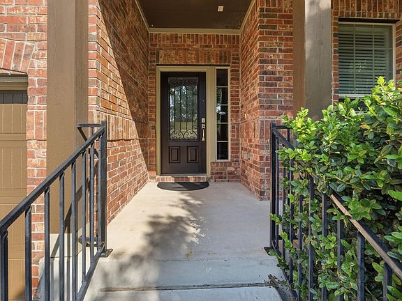3rd image of 19604 Maiden Grass Dr