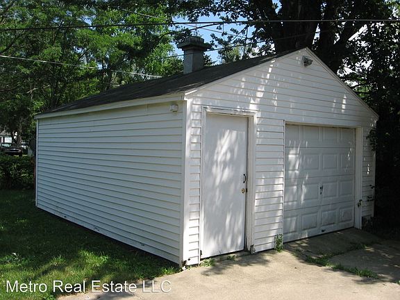 3rd image of 5217 Holton Ave