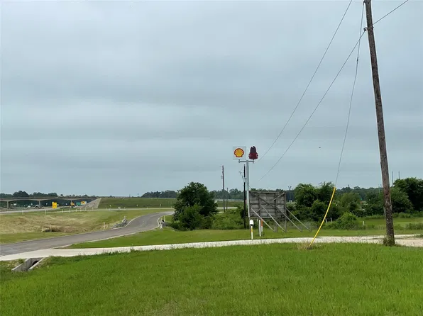 271 N Interstate Highway 45, Leona, TX 75850