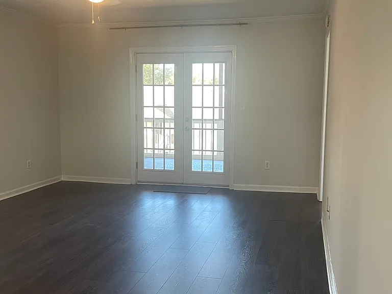 2505 W Broad St #311 — Photo 4