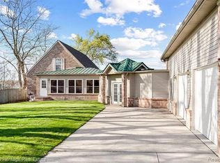 2358 N Channel Dr #2, Harsens Island, MI
