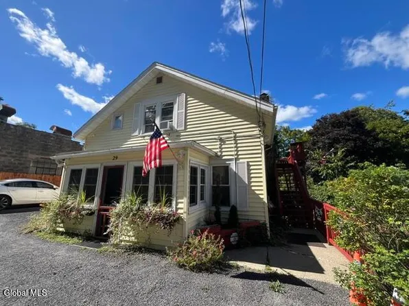 29 Jerome Avenue, Cairo, NY 12413