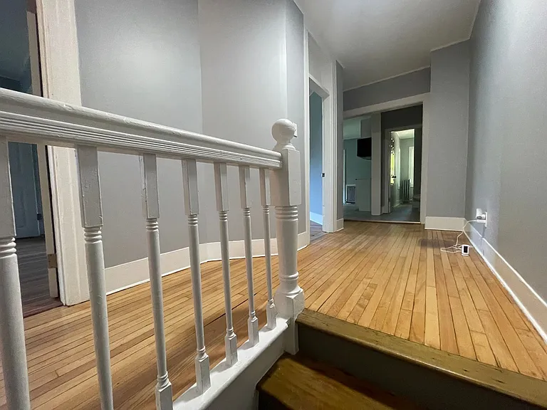 124-126 Appleton Ave — Photo 1