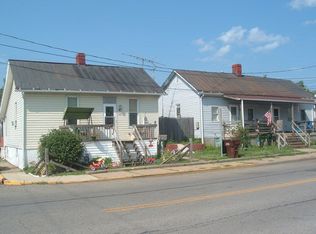 220 W High St, Circleville, OH 43113