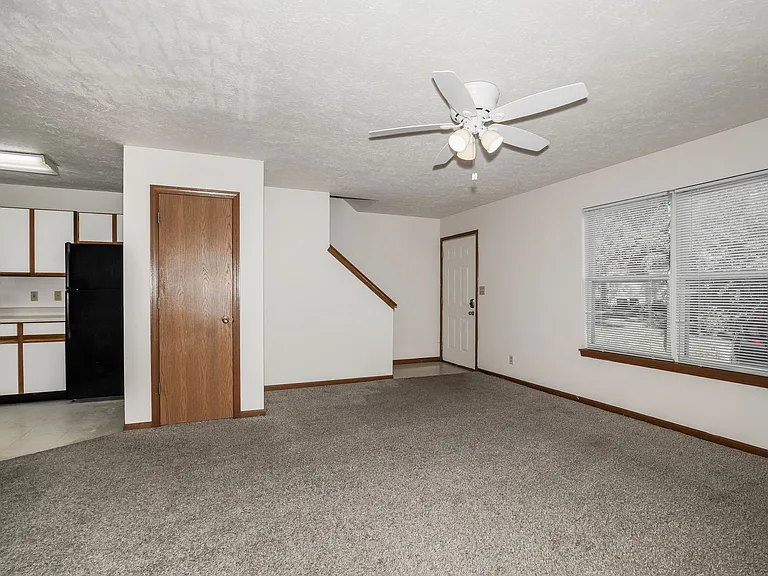 1001 Fannon Dr — Photo 48