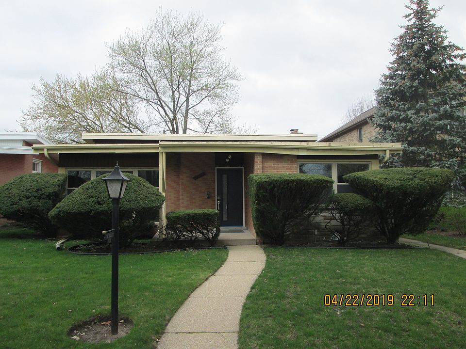 1st image of 7318 N Kedvale Ave