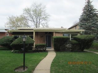 7318 N Kedvale Ave, Lincolnwood, IL 60712