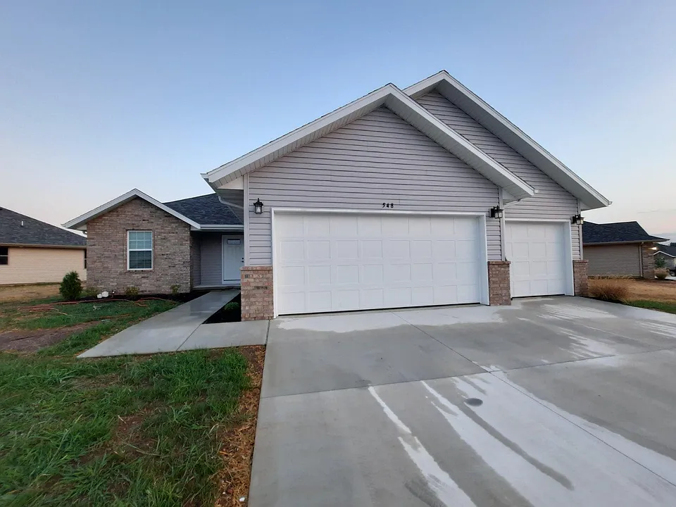 548 E Melton Rd