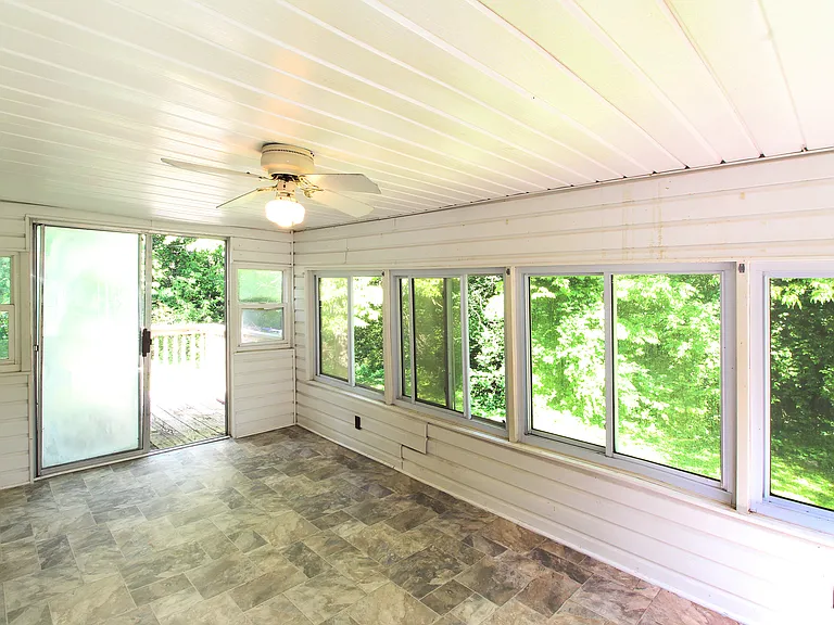 1940 Harris Rd — Photo 21