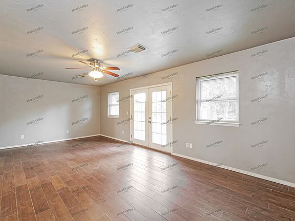 3rd image of 507 E 29th St