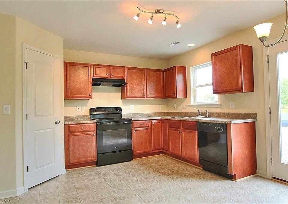 1103 Langston Dr, Greensboro, NC 27405 Zillow