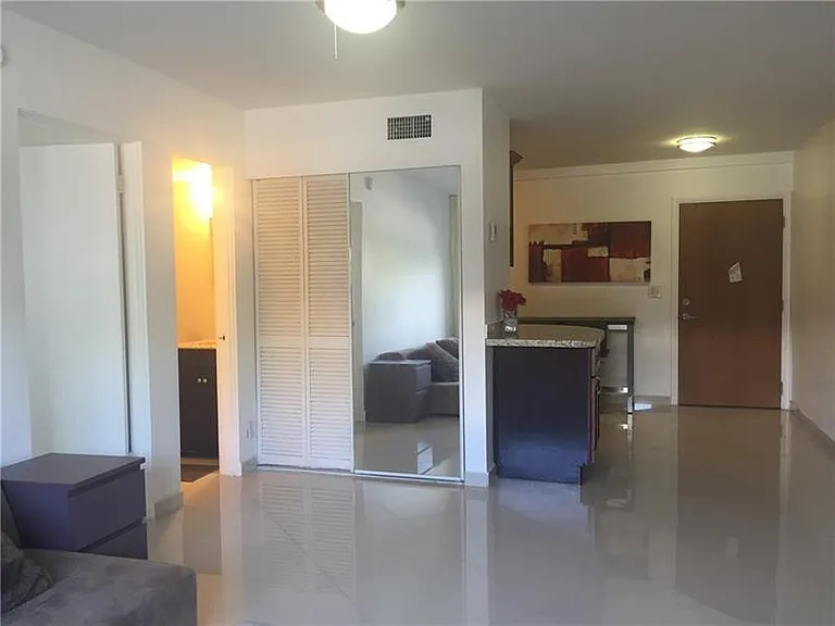 3220 NE Bayview Dr #102 — Photo 20