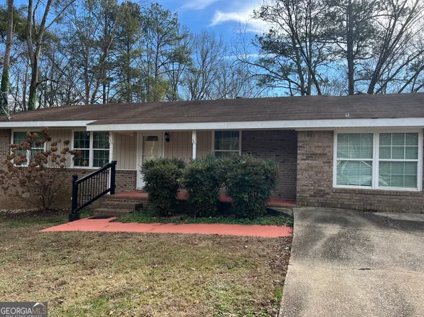 50 Green Acres Dr, Carrollton, GA 30117