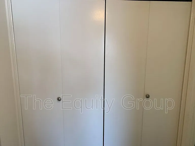 3912 W Meadow Ave — Photo 12