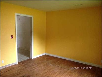 2nd image of 113 S Forest St
