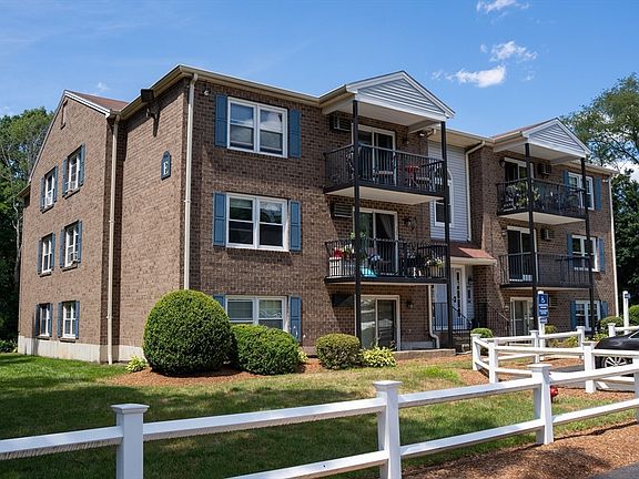 4th image of 610 S Franklin St APT E201