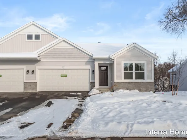 323 Hickory Valley Dr, Kalamazoo, MI 49009