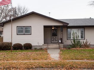 1185 S Main St, Zumbrota, MN 55992