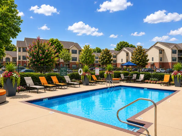Fairfax Crossing Apartments