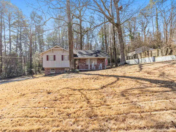 201 Laurel Dr, Gardendale, AL 35071