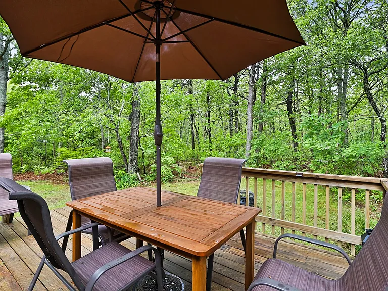 15 Courtland Dr — Photo 11