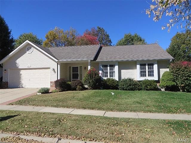 1st image of 1031 Acorn Trail Dr