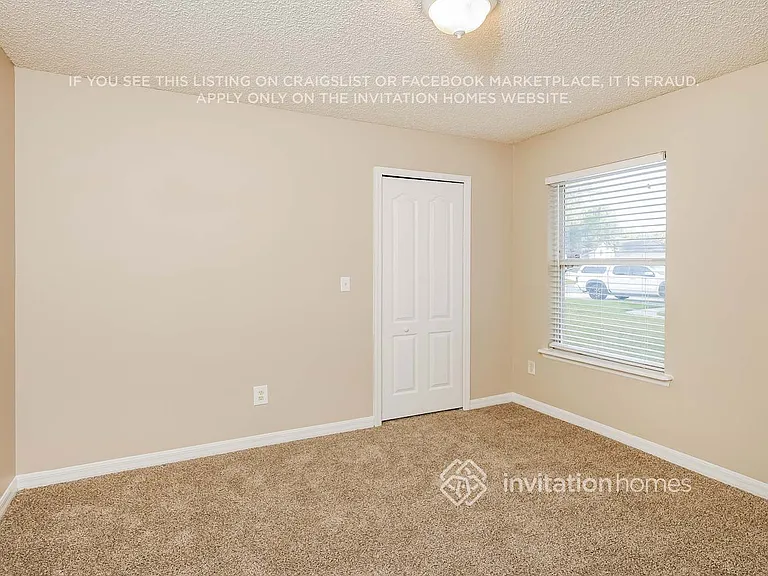 137 Dover Bluff Dr — Photo 12