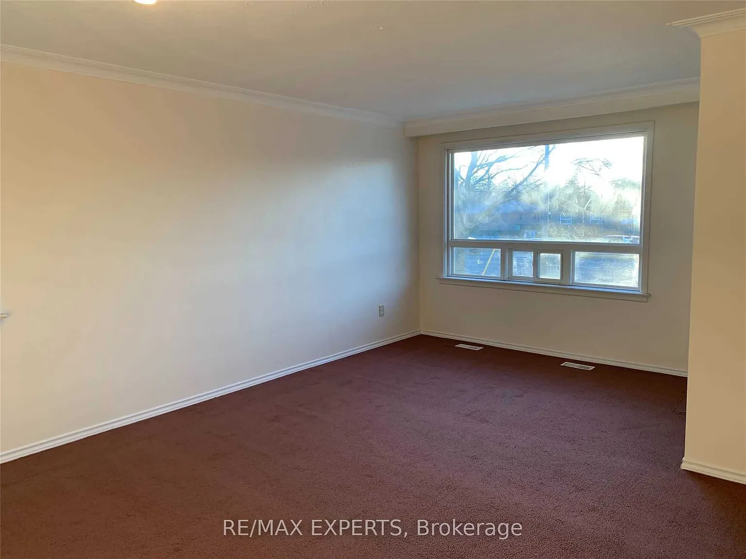 5 bed, $4,000 — Photo 3