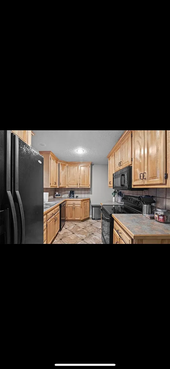 Building Photo - Dunbar Ct