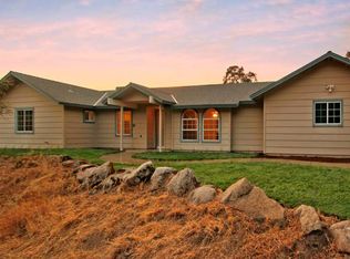 29998 Revis Rd, Coarsegold, CA 93614