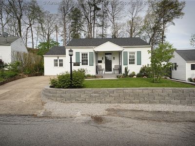1005 Cove Way, South Charleston, WV, 25309