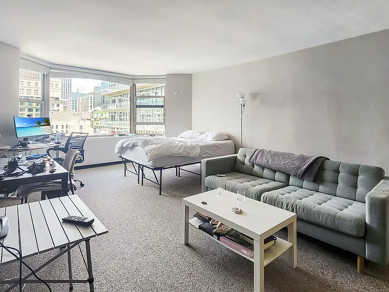 535 N Michigan Ave #2710 — Photo 3
