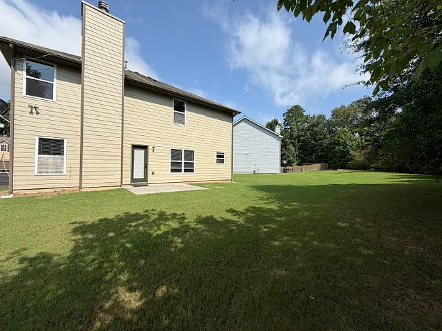 1020 Capstone Ct — Photo 3