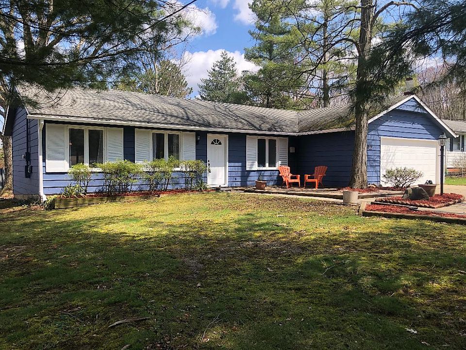 1st image of 19858 Westwood Dr