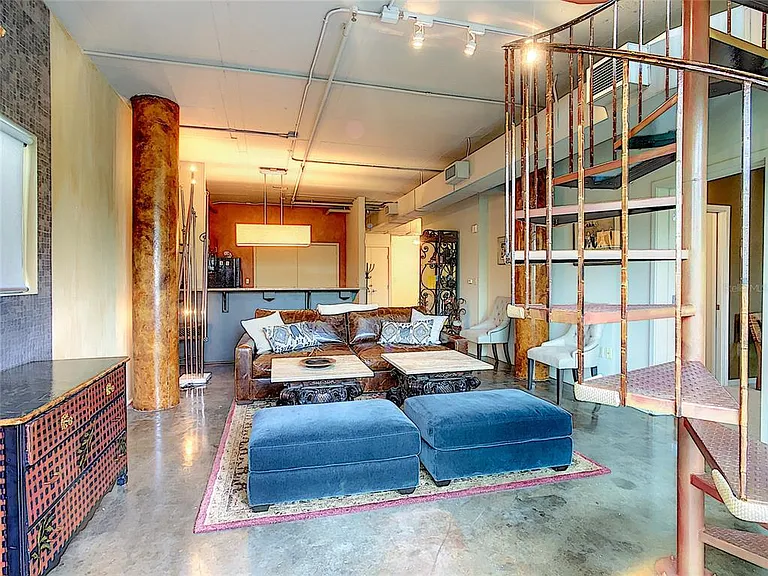 10 N Summerlin Ave #30 — Photo 10