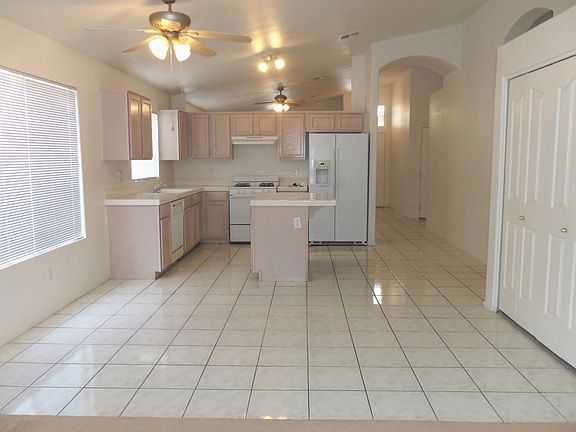 KITCHEN W / DINING AREA