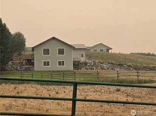 32 Pilot Wheel Rd, Tonasket, WA 98855