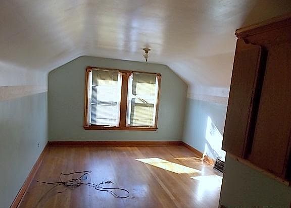 5th image of 114 Longford Ave
