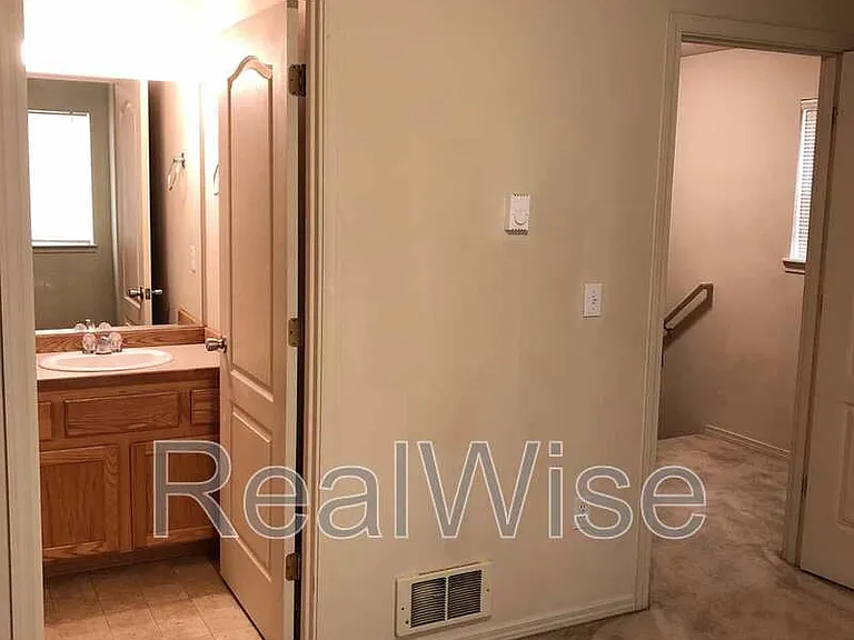 2621 NW Cedar Ave #4 — Photo 20