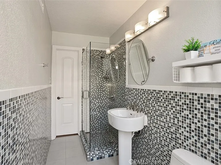 9831 Vicksburg Dr — Photo 26