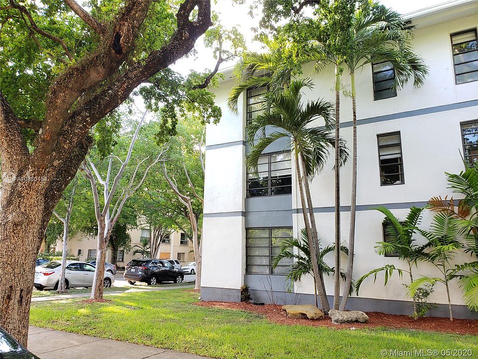 1st image of 235 Antilla Ave APT 8
